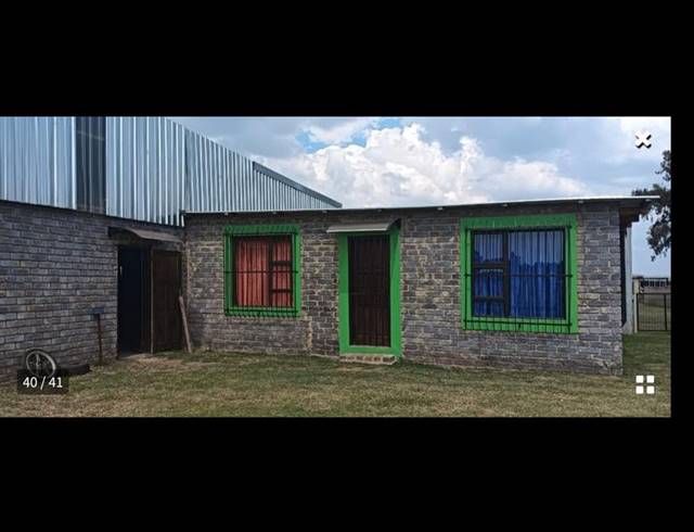 FARM FOR SALE IN HELDERSTROME